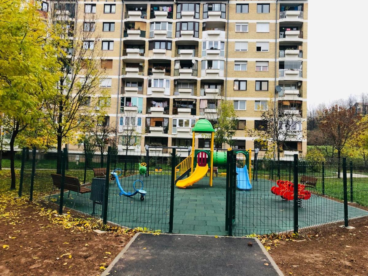 Apartment Etna! Near To Airport Sarajevo Exterior photo